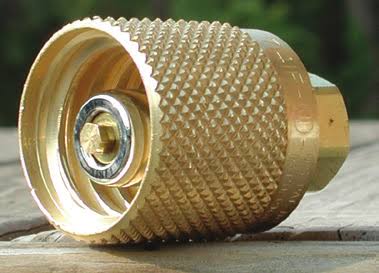 Right-hand 1 1/4 inch ACME brass Rego coupler